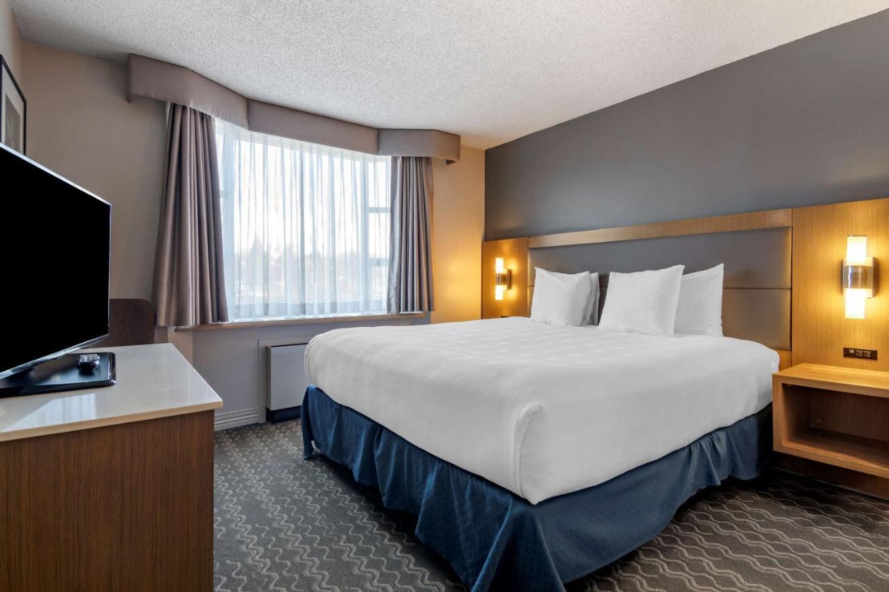 Best Western Plus Vancouver Airport Hotel Exterior foto